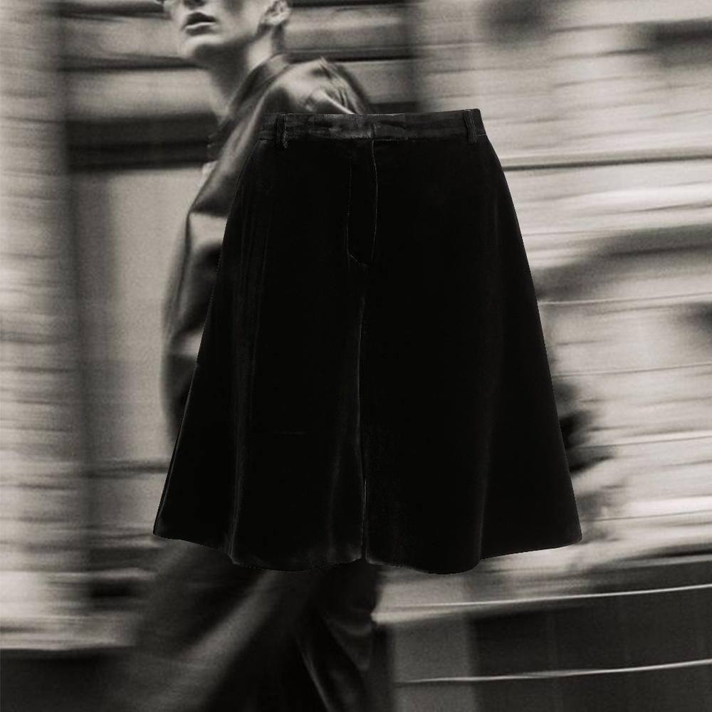 Cecilie Bahnsen black velvet high waist Mille shorts